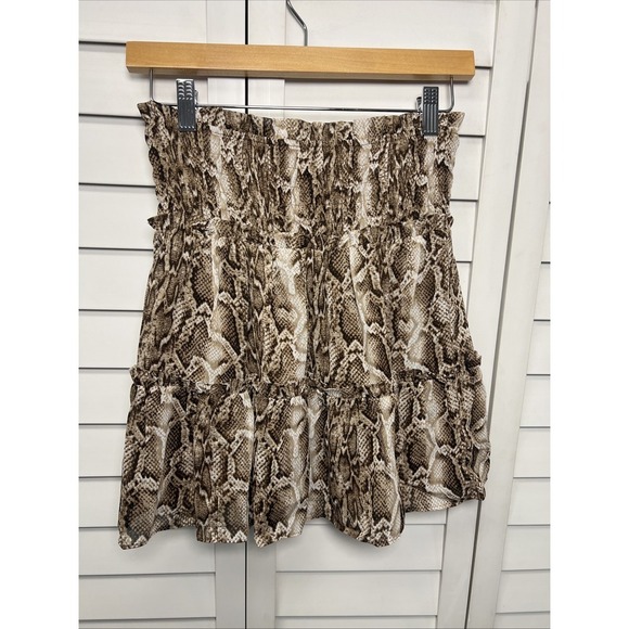 Storia Animal Print Snakeskin Smocked Tiered Ruffle Mini Skirt Size Small NWT - Picture 2 of 8